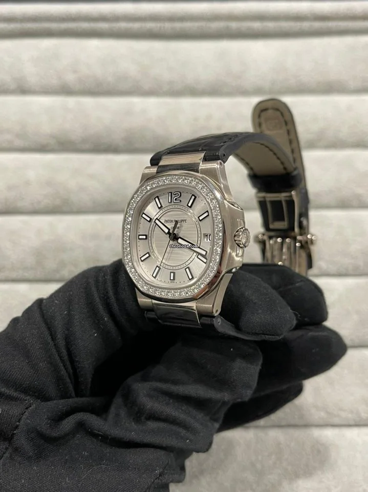Patek Philippe Nautilus 7010G